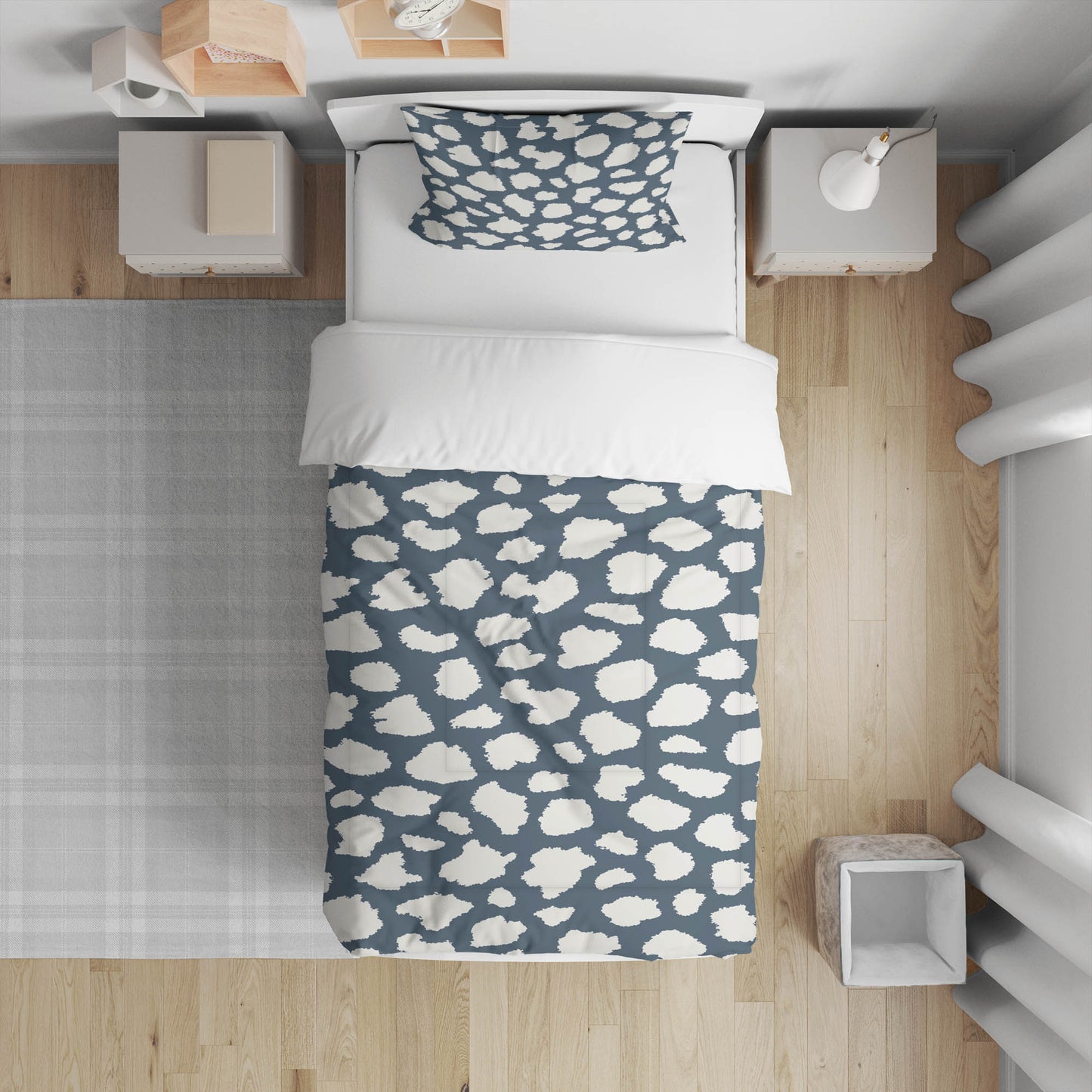 Animal Spot Comforter Set
