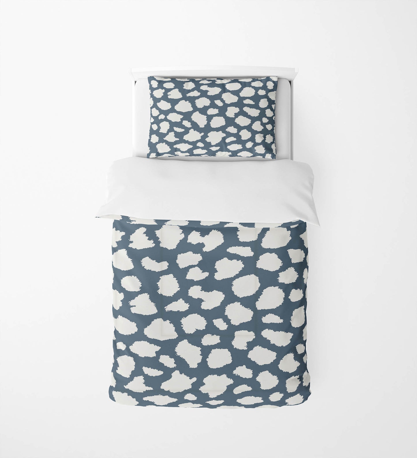Animal Spot Comforter Set