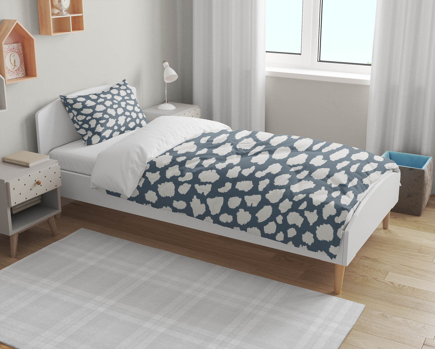 Animal Spot Comforter Set