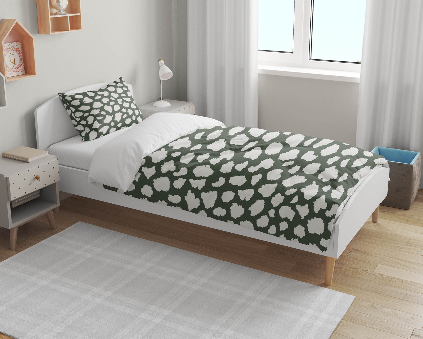 Animal Spot Comforter Set