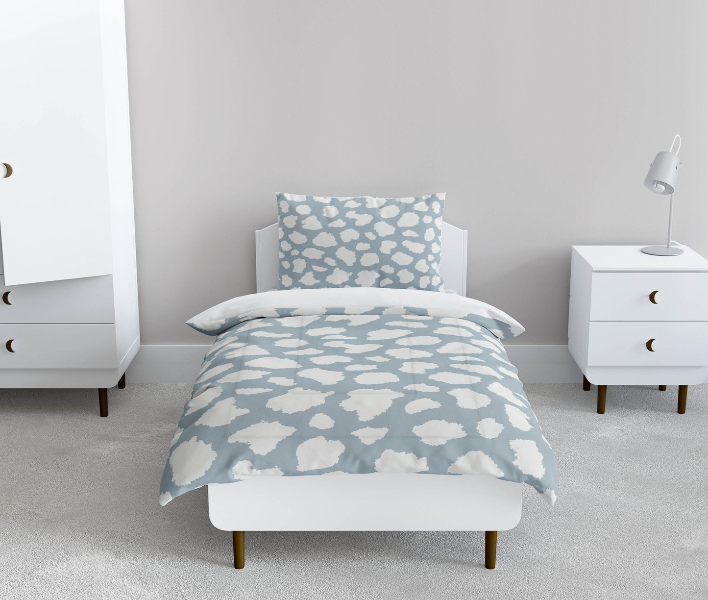 Animal Spot Comforter Set
