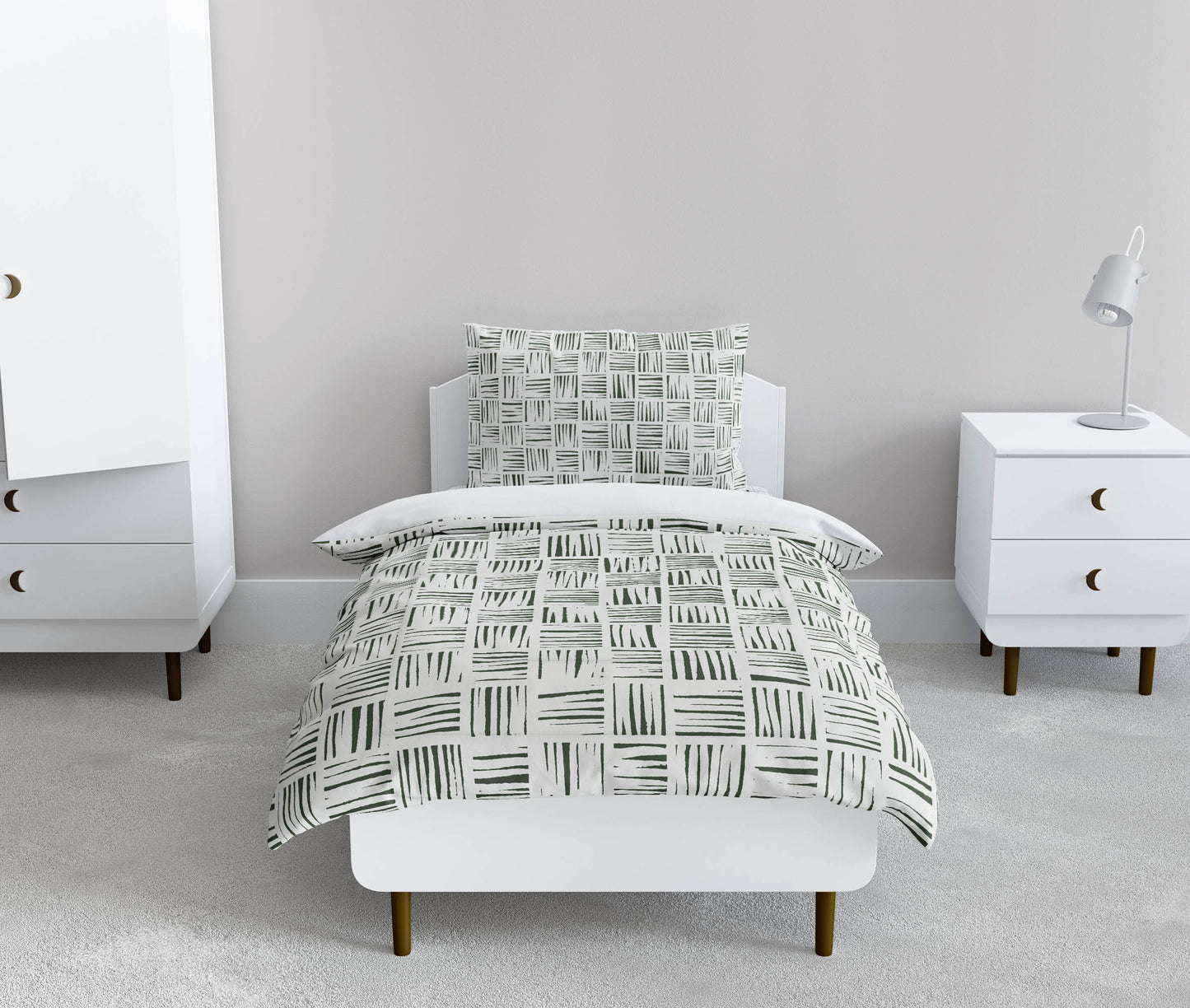 Lash Locked Comforter Set