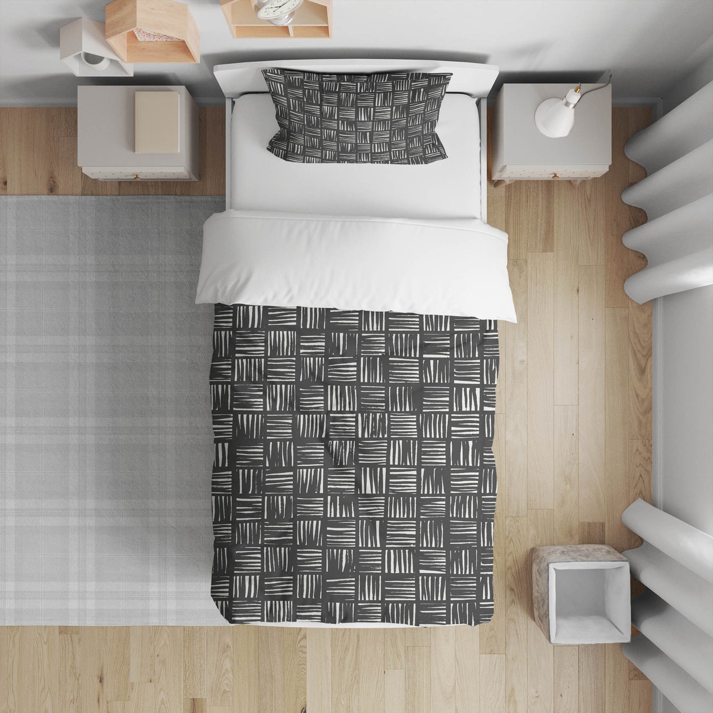 Lash Locked Comforter Set