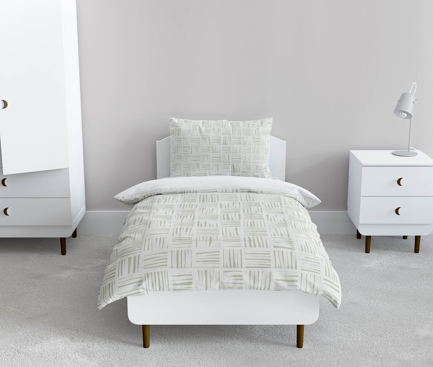Lash Locked Comforter Set