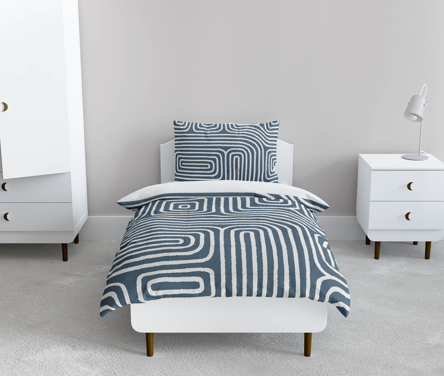 Timeless Walk Comforter Set