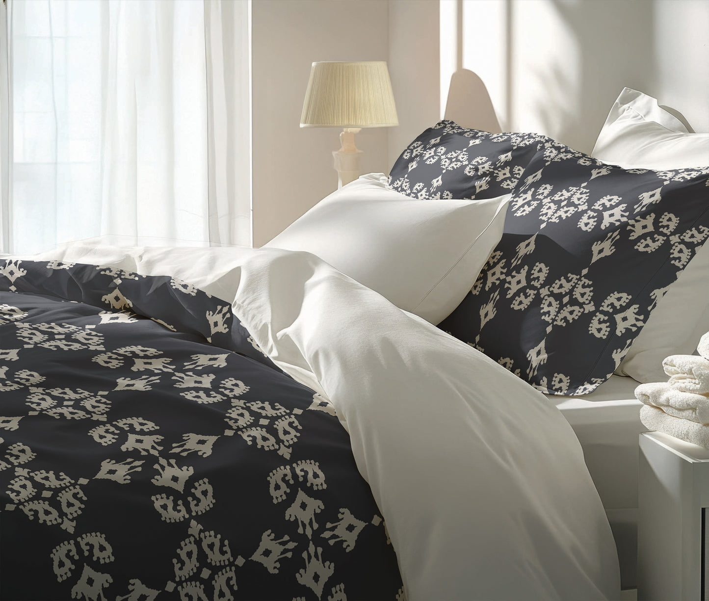 Cassia Comforter Set