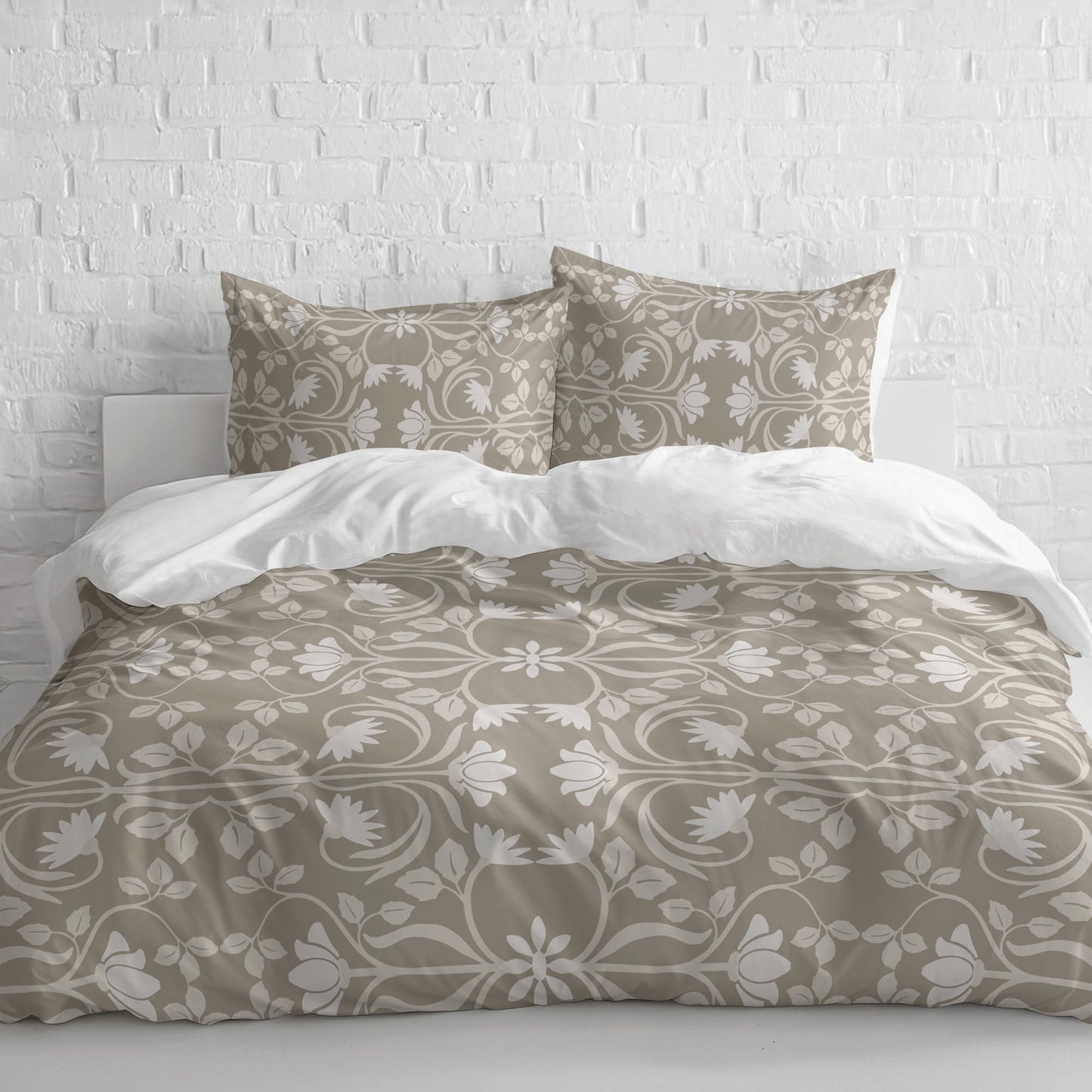 Savanah Comforter Set