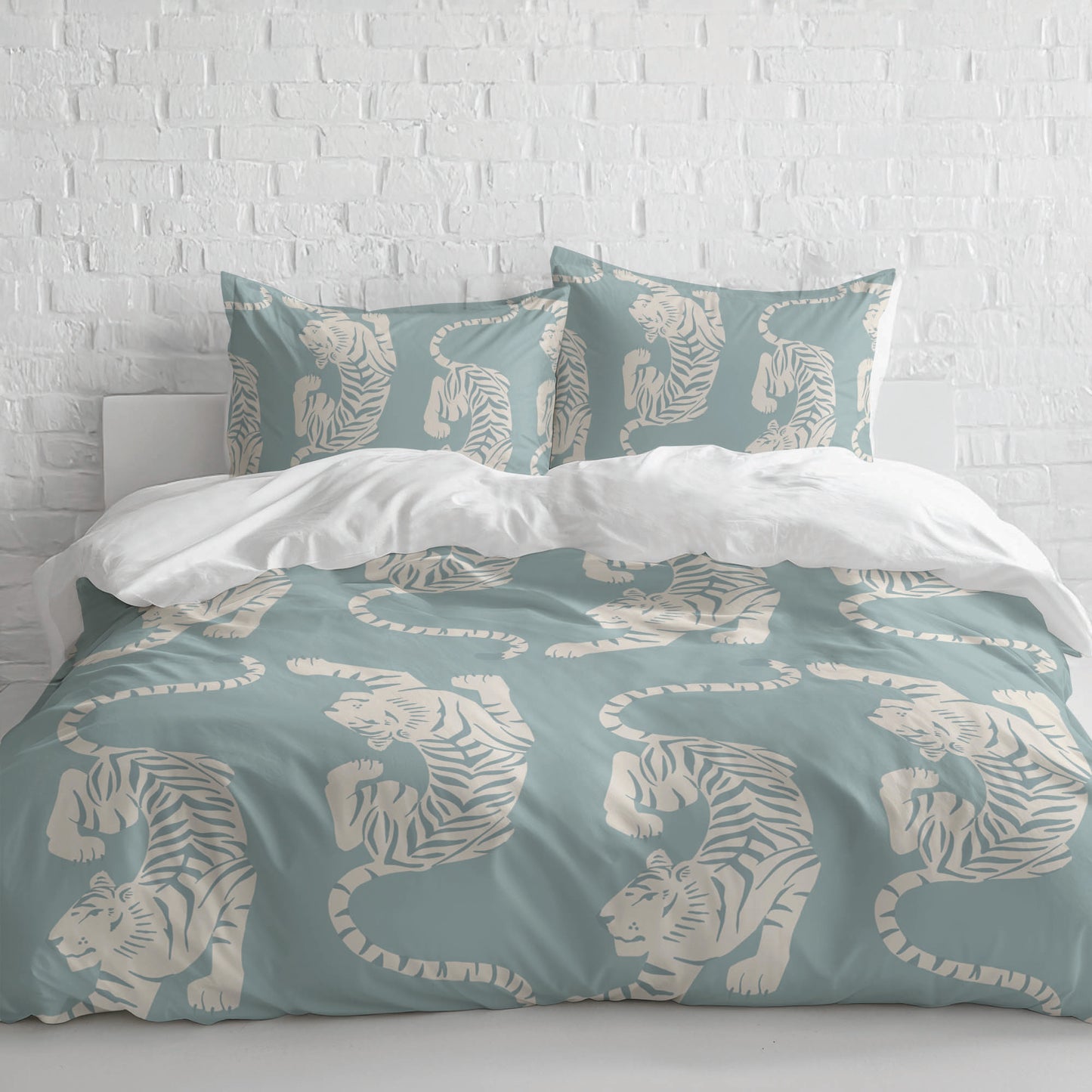 Hey Tiger Comforter Set
