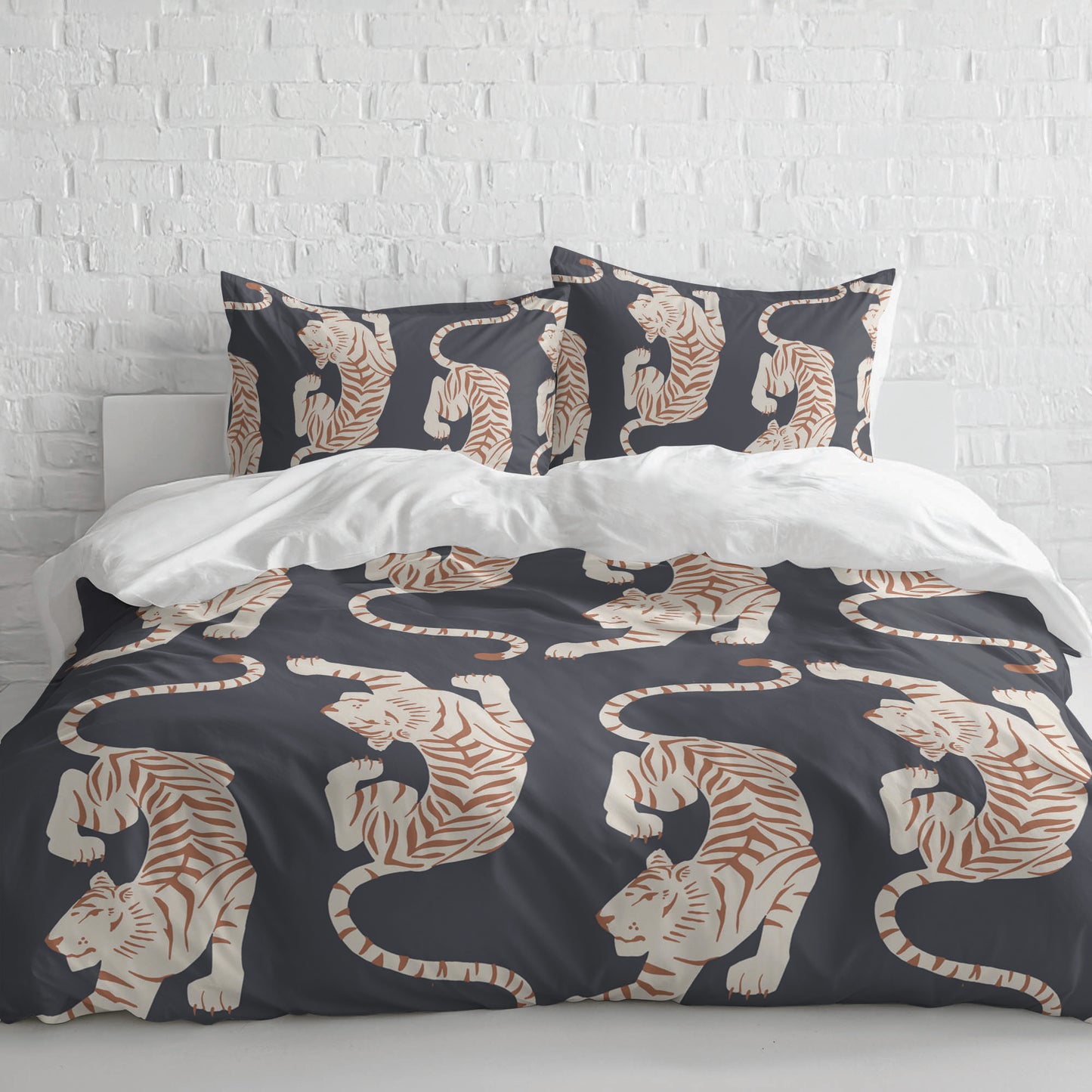 Hey Tiger Comforter Set