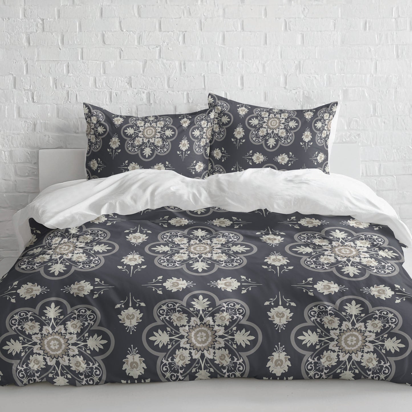 Skye Comforter Set