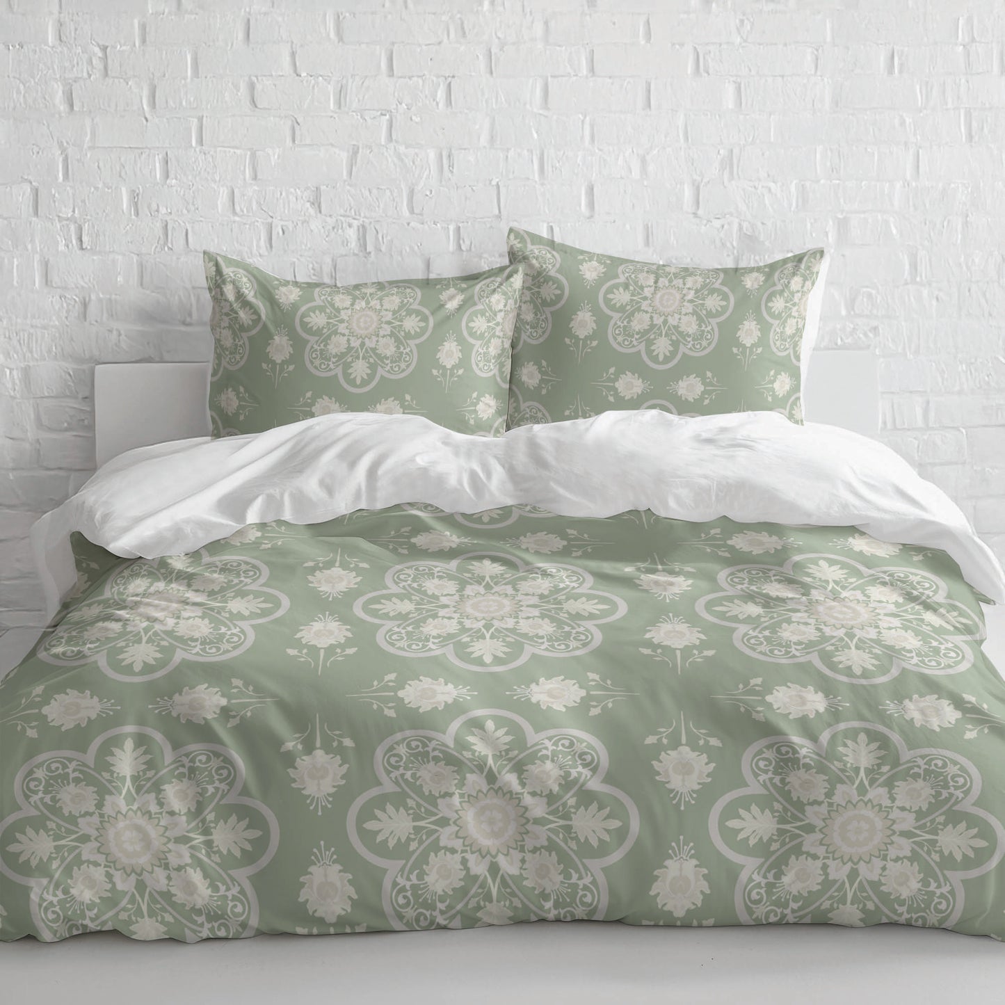 Skye Comforter Set