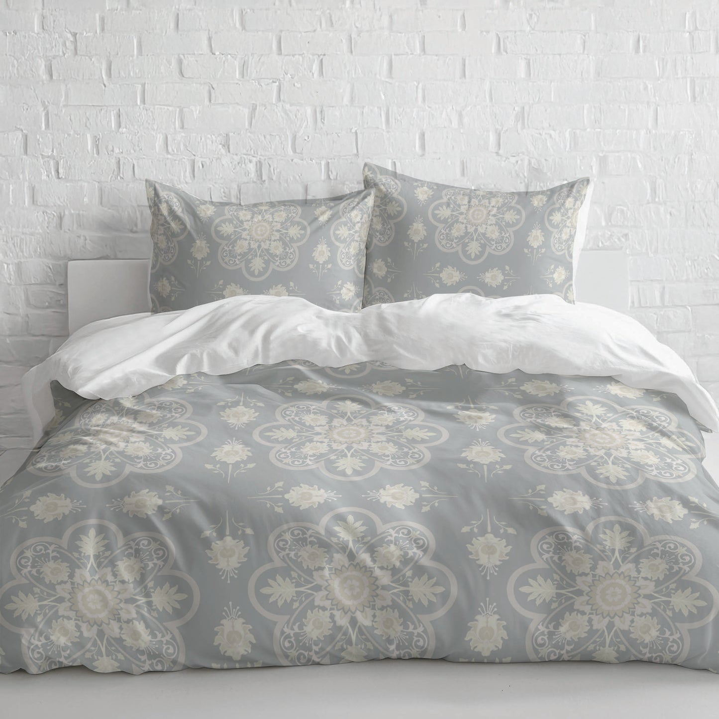 Skye Comforter Set