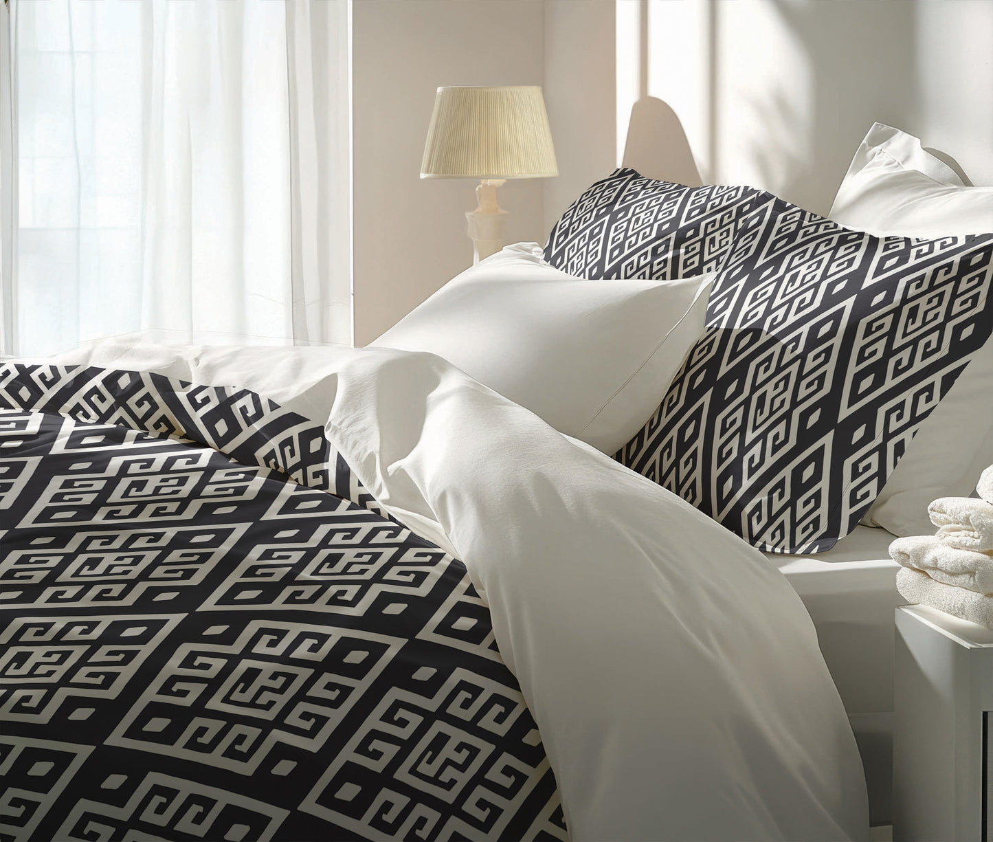 Athana Comforter Set