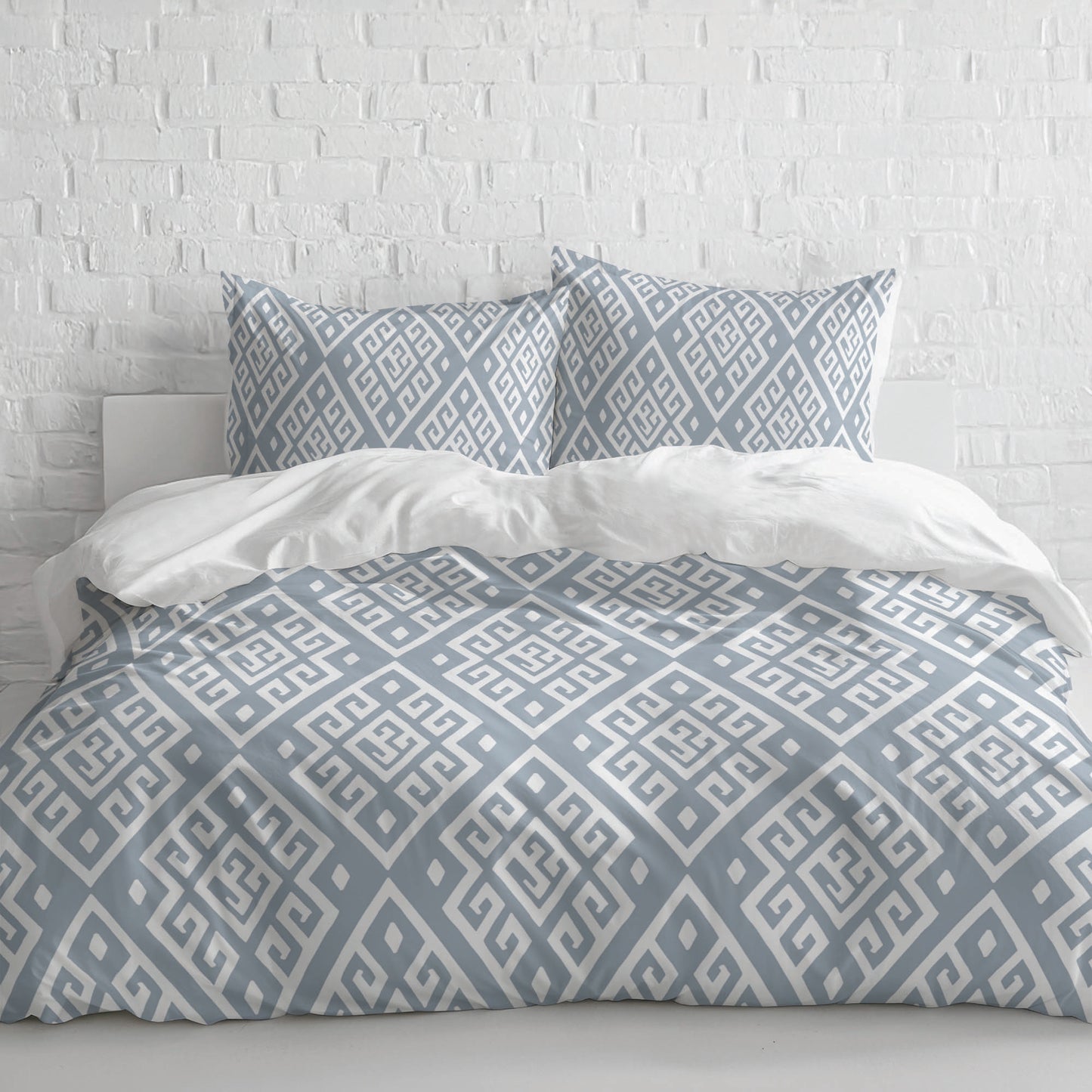 Athana Comforter Set