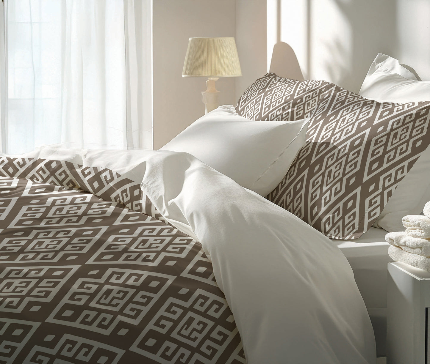 Athana Comforter Set