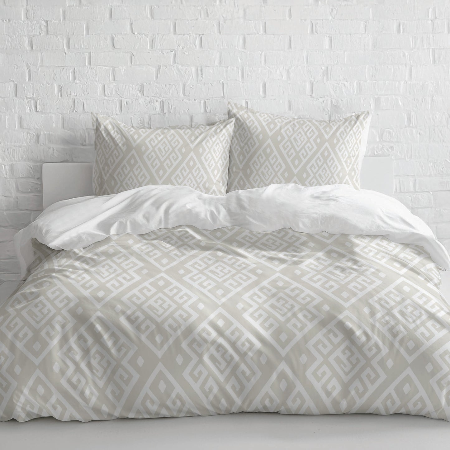 Athana Comforter Set