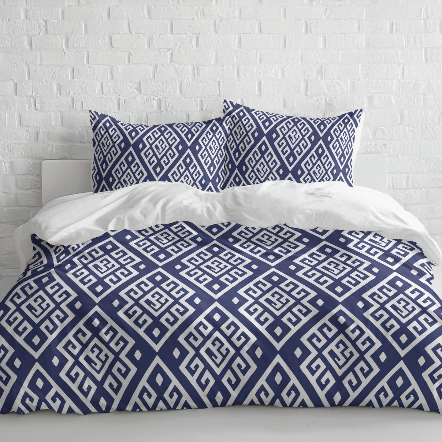 Athana Comforter Set