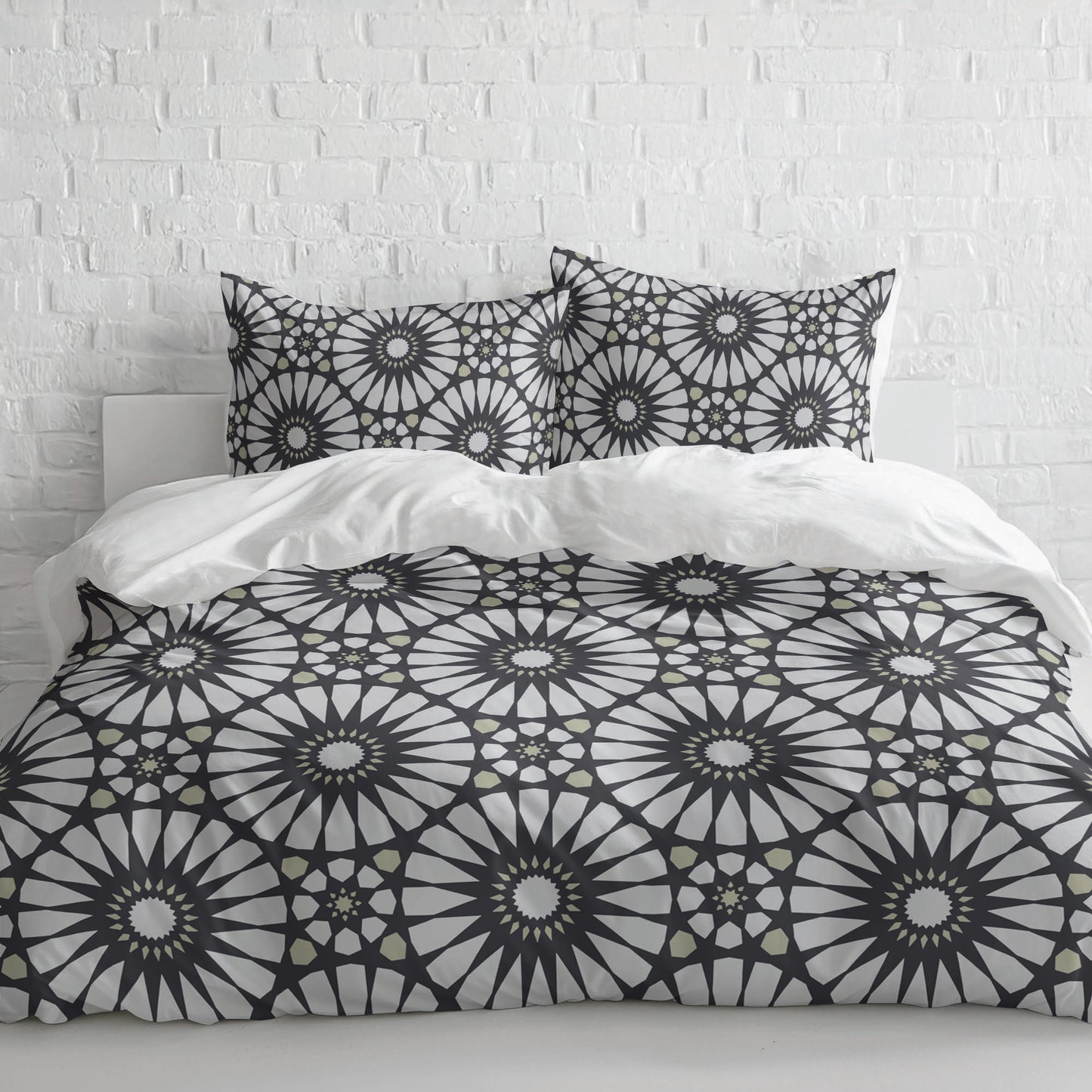 Sylvia Comforter Set