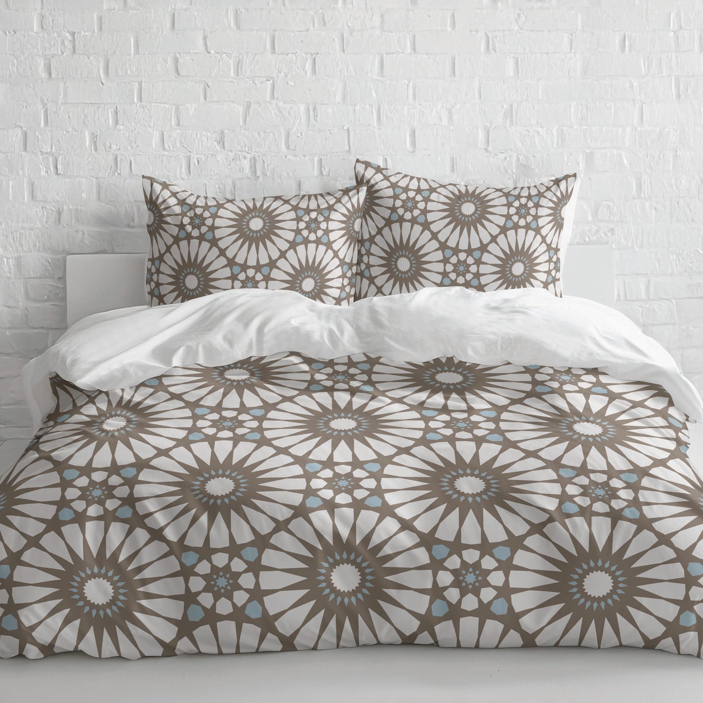 Sylvia Comforter Set