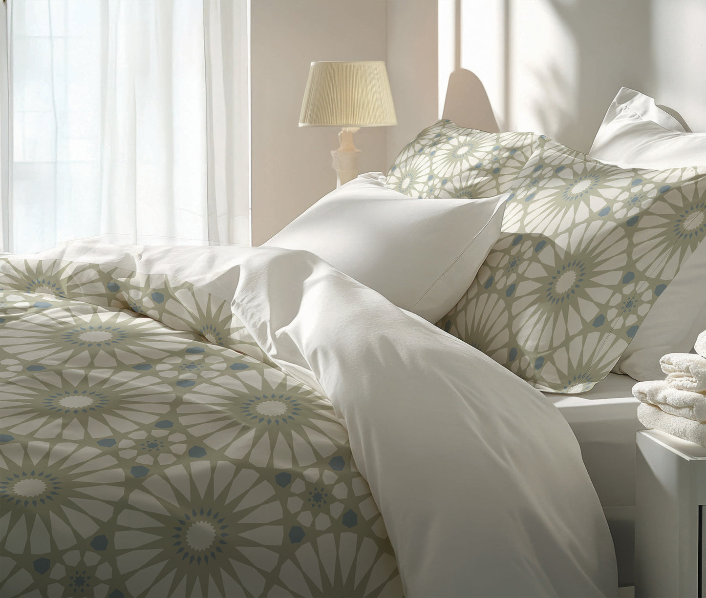 Sylvia Comforter Set