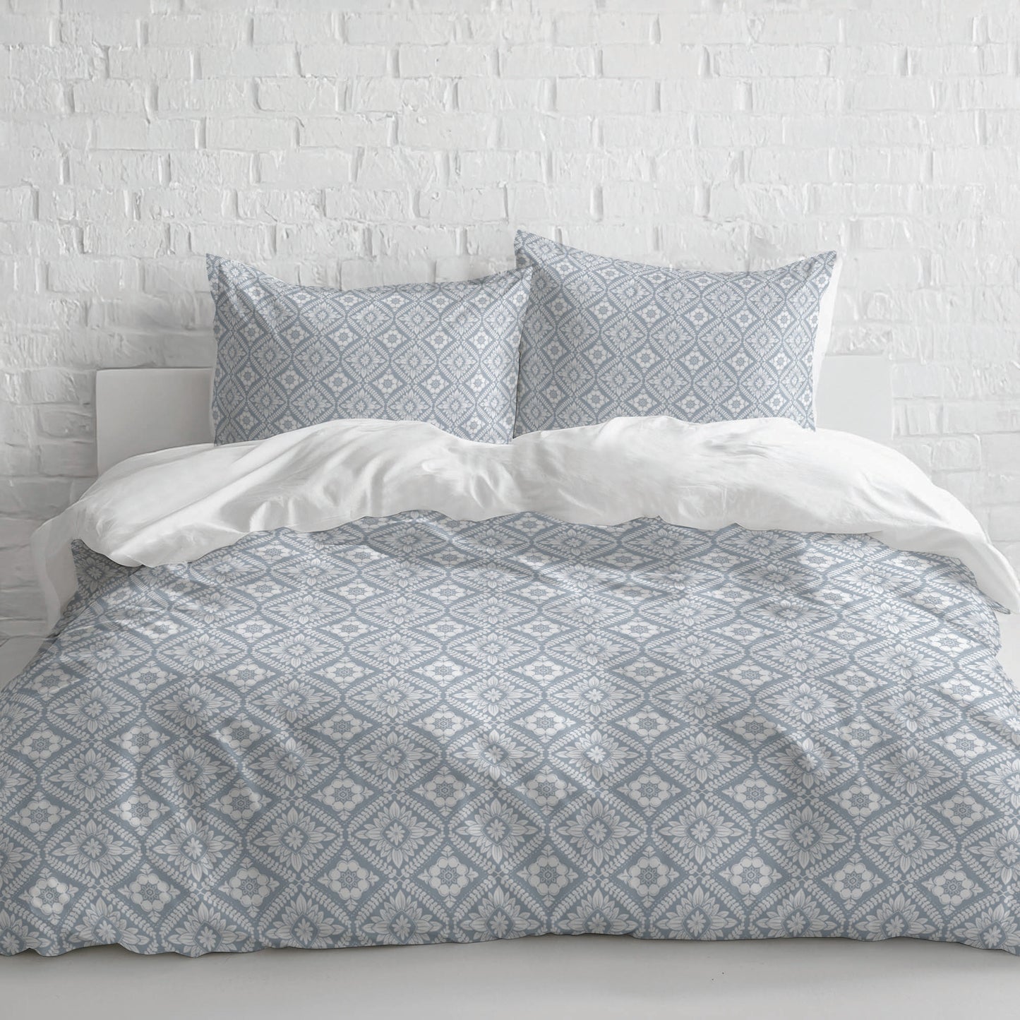 Talia Small Comforter Set