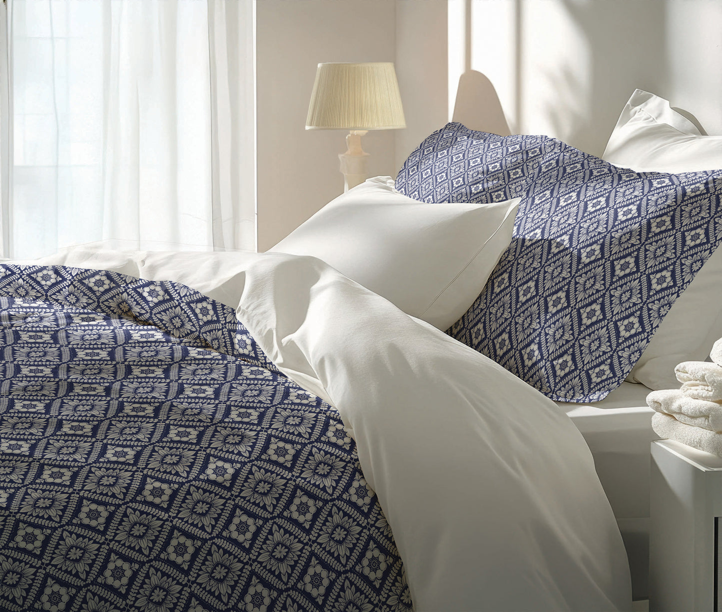 Talia Small Comforter Set