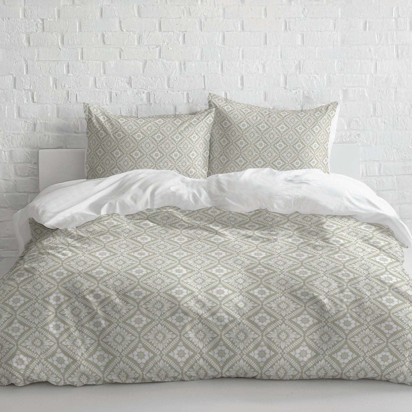Talia Small Comforter Set