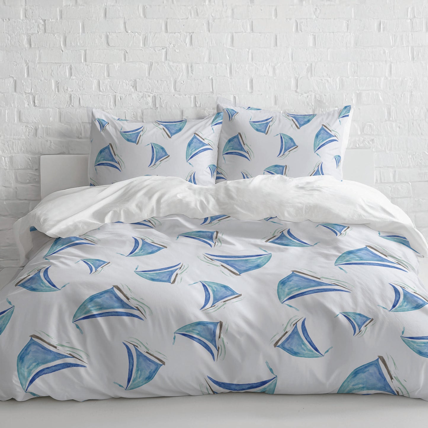 Summer Sailboats Comforter Set