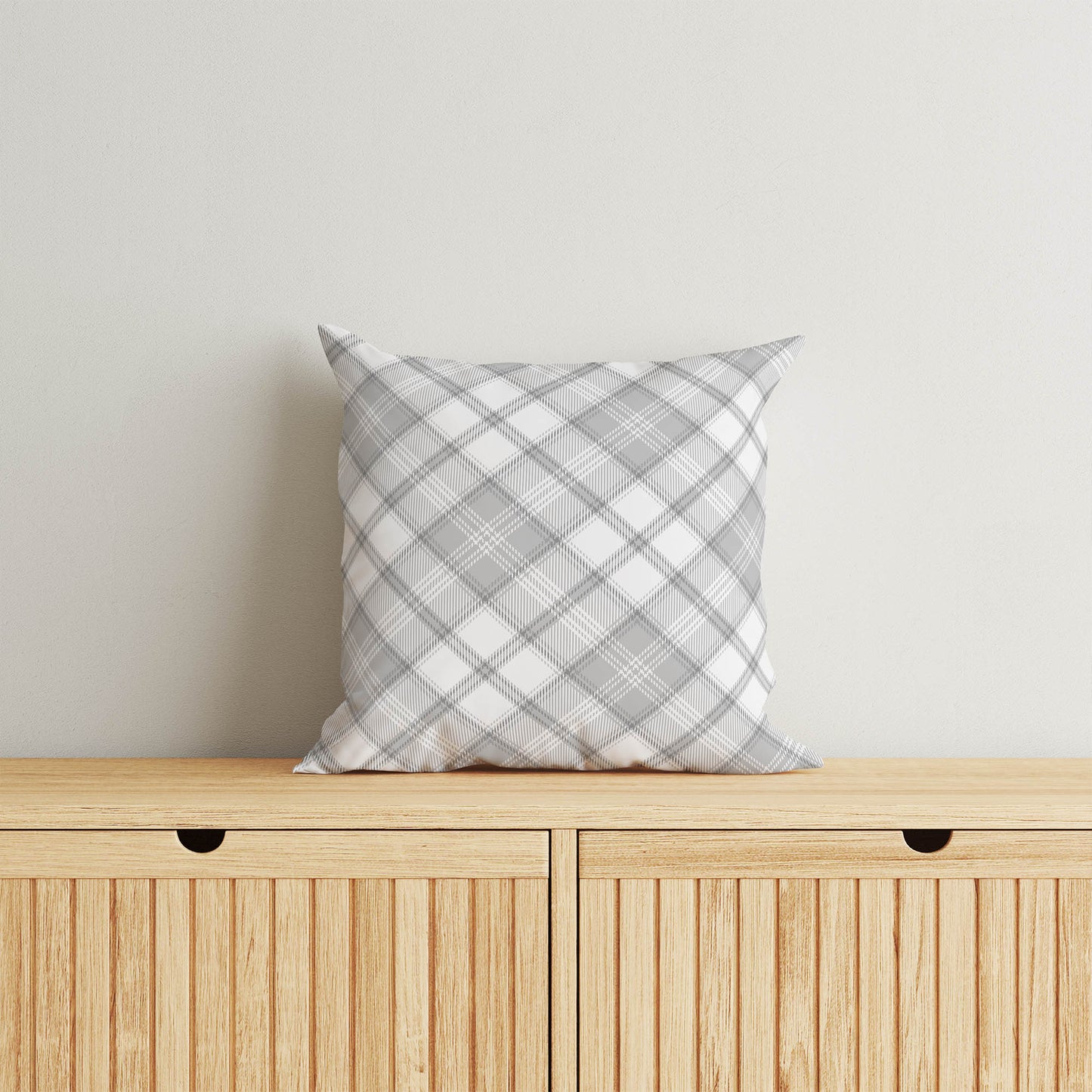 Diamond Plaid Throw Pillow