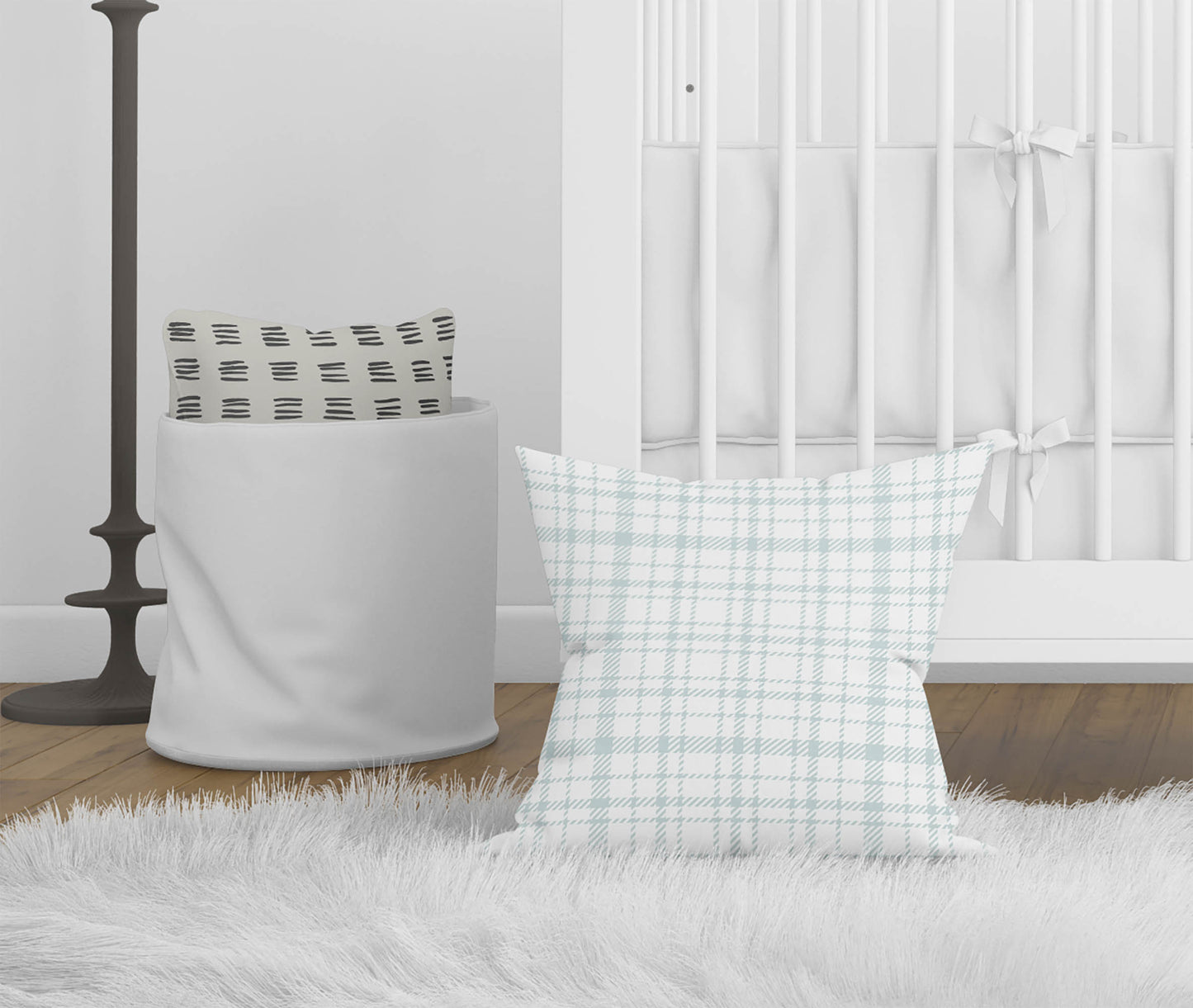 Liz Plaid Throw Pillow