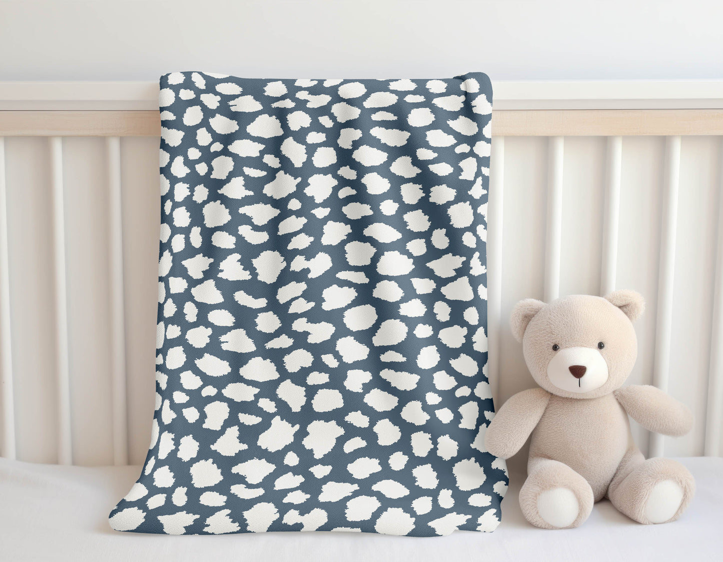 Animal Spot Velveteen Fleece Blanket