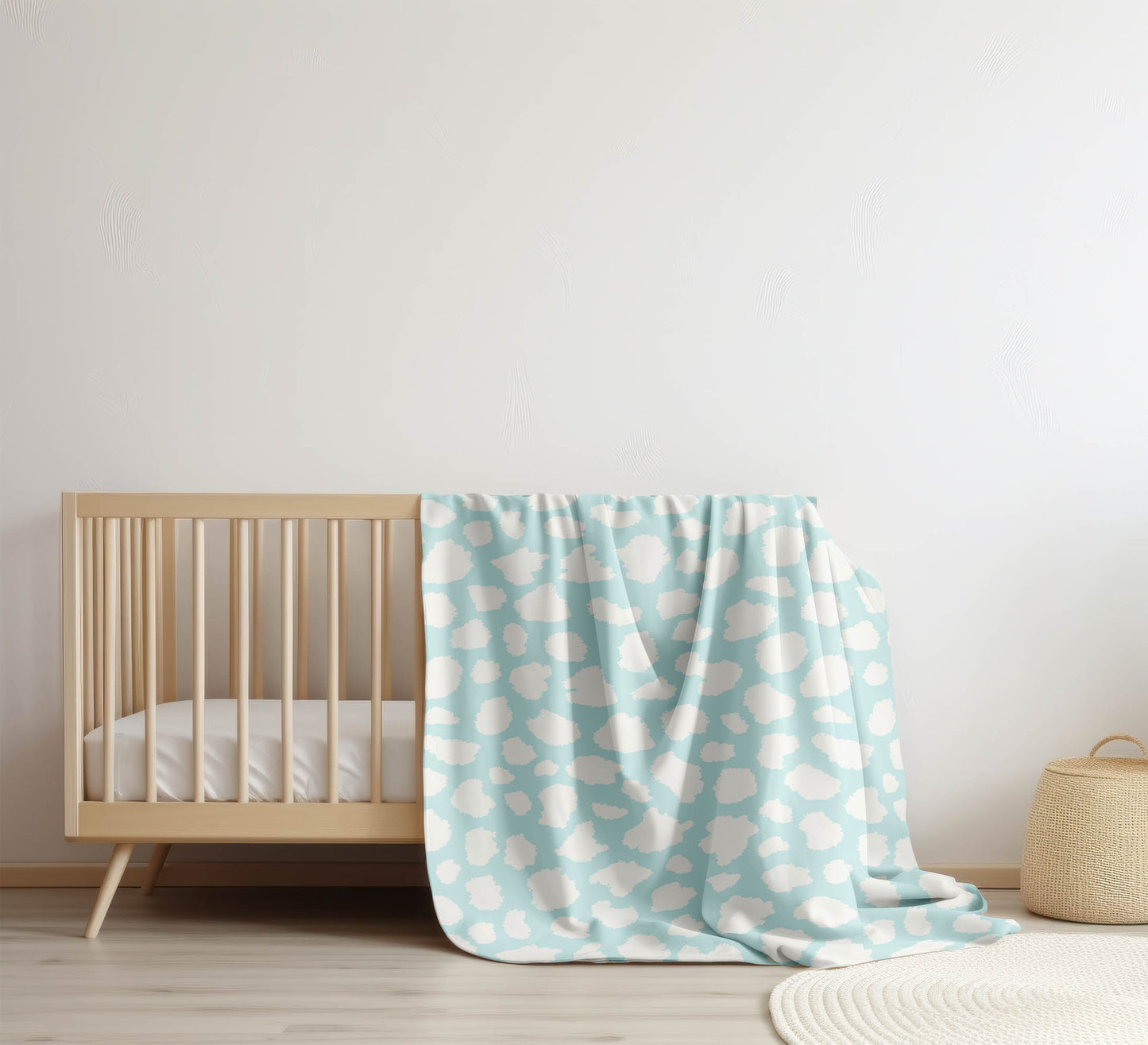 Animal Spot Velveteen Fleece Blanket