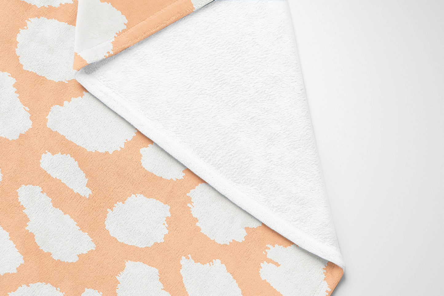 Animal Spot Velveteen Fleece Blanket