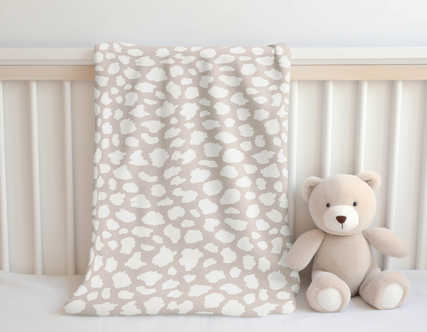 Animal Spot Velveteen Fleece Blanket