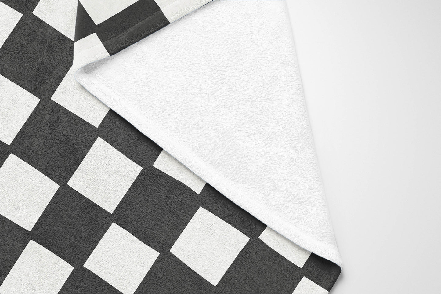 Checkered Velveteen Fleece Blanket