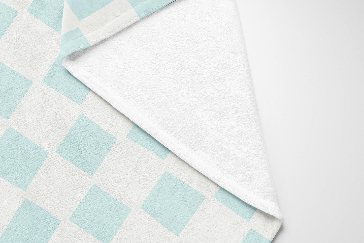 Checkered Velveteen Fleece Blanket