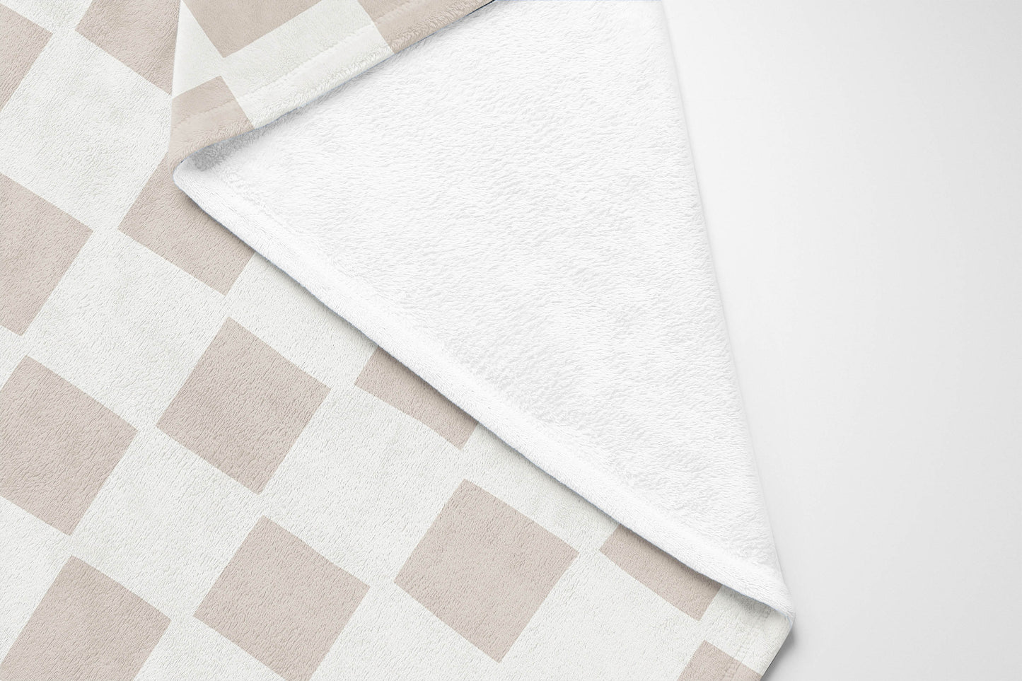 Checkered Velveteen Fleece Blanket