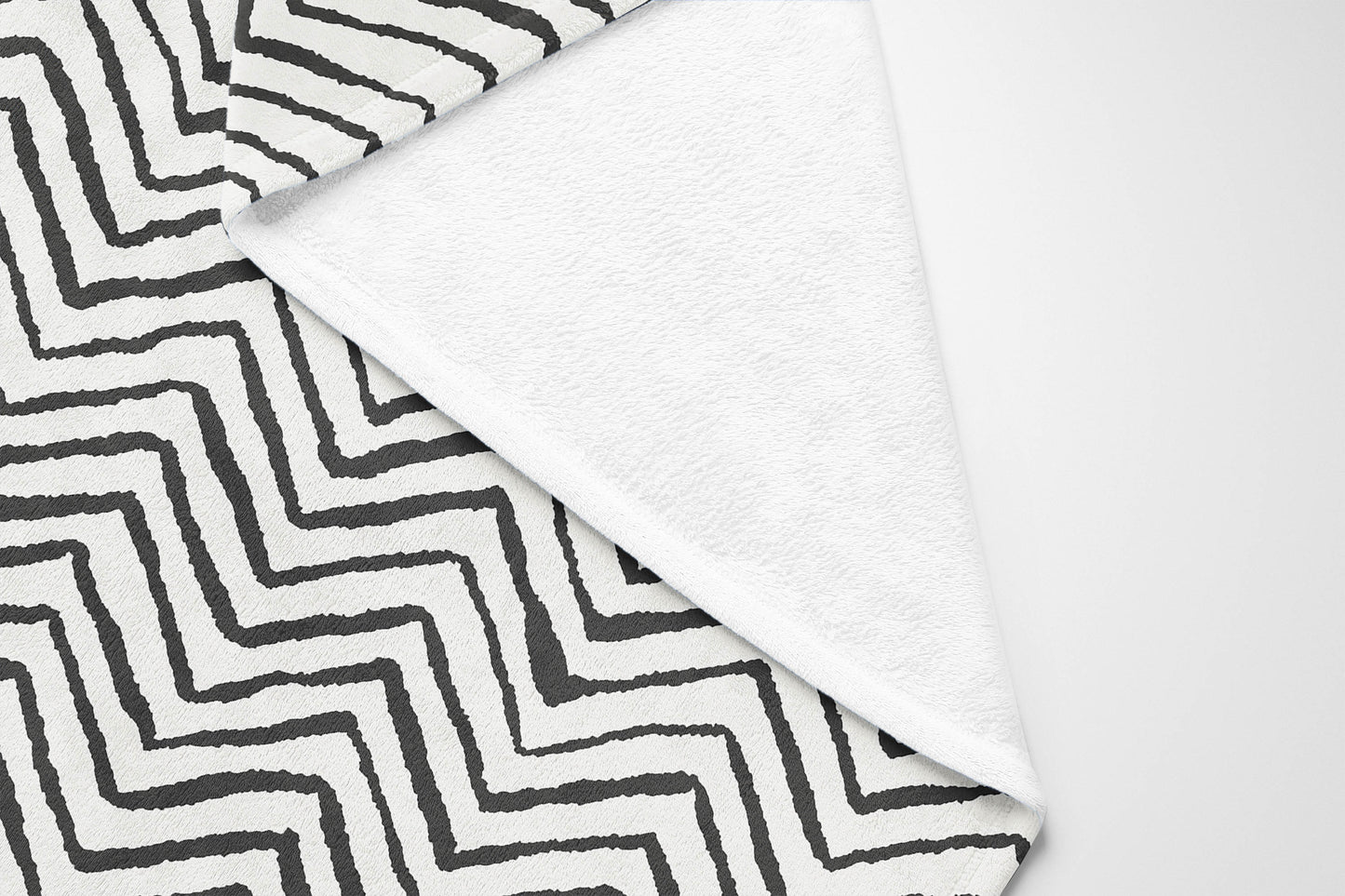 Chevron Snug Velveteen Fleece Blanket