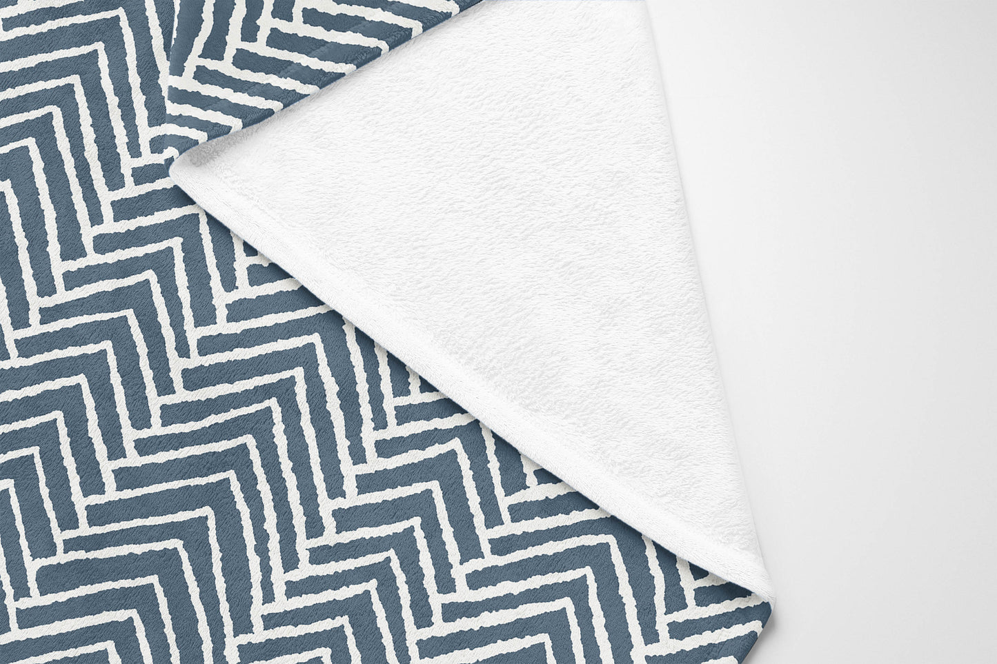 Chevron Block Velveteen Fleece Blanket