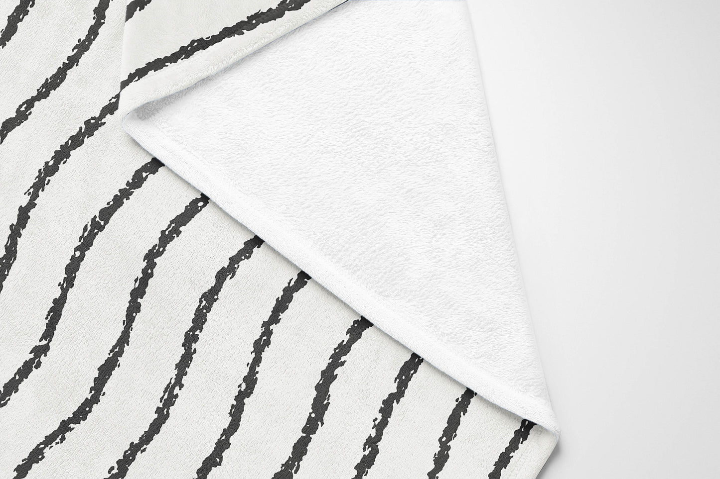 Wave Grunge Velveteen Fleece Blanket