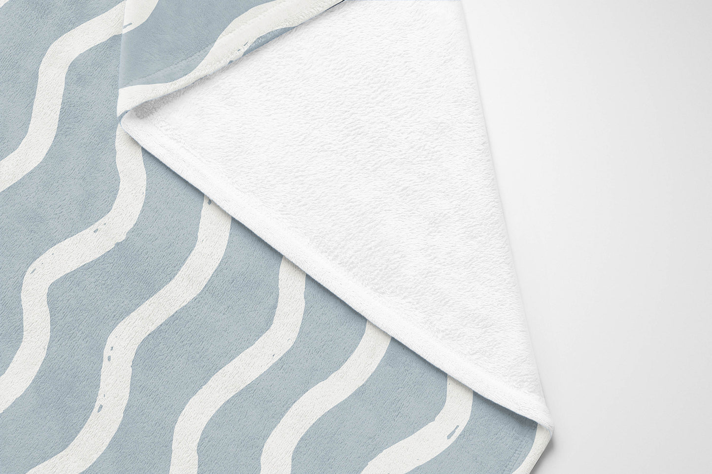 Wiggle Row Velveteen Fleece Blanket