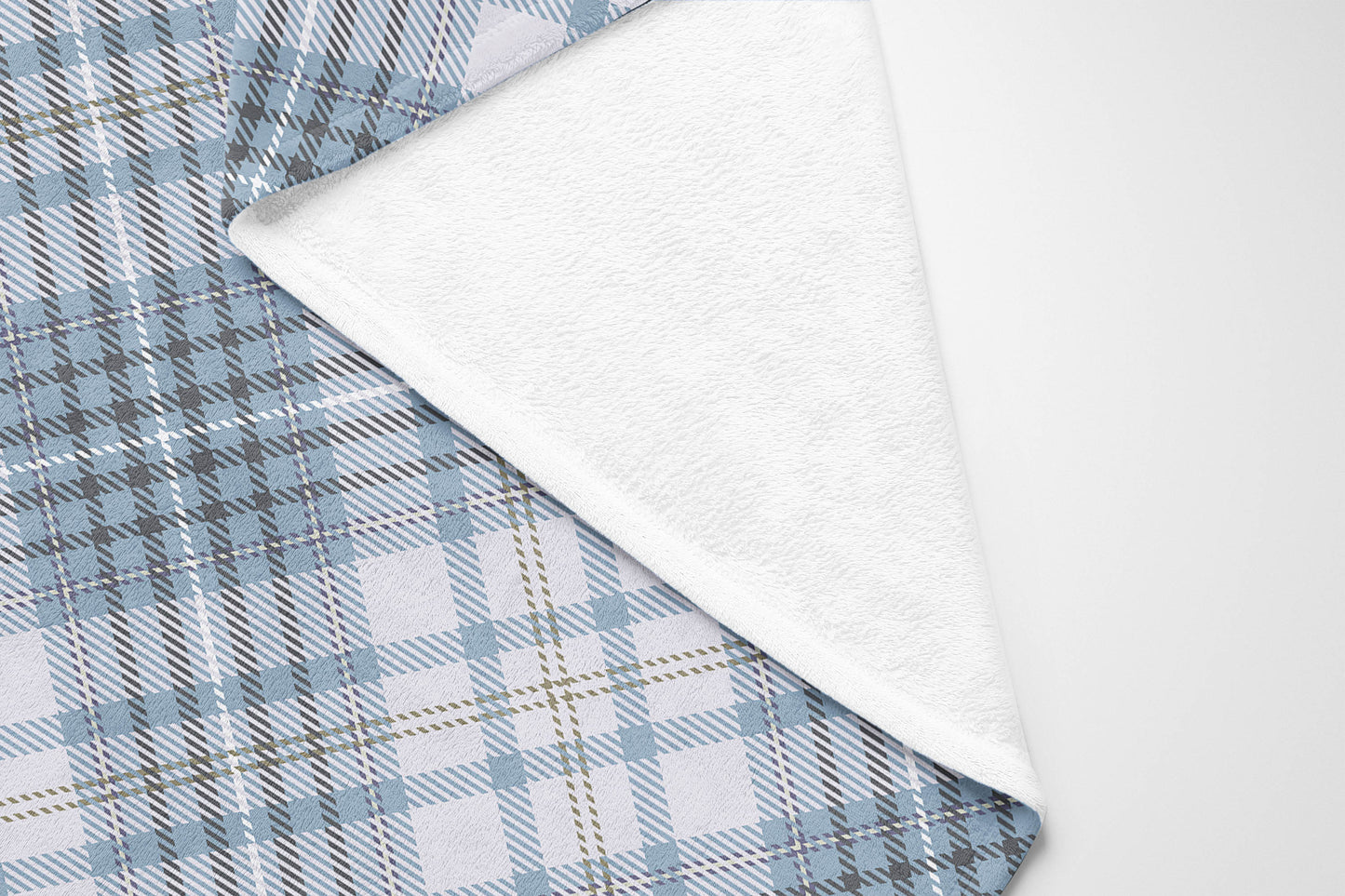 Chinny Tartan Velveteen Fleece Blanket