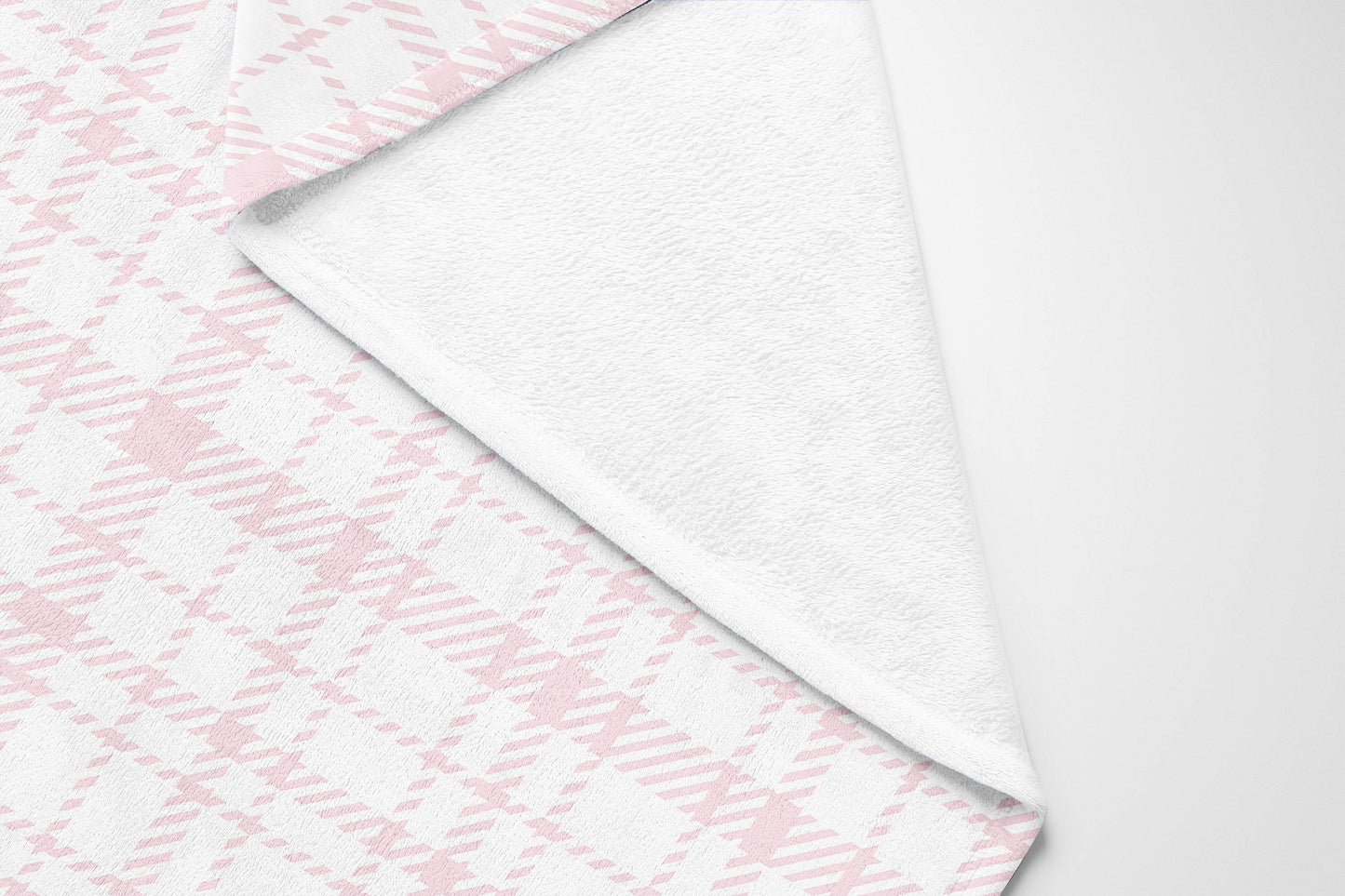 Liz Plaid Velveteen Fleece Blanket