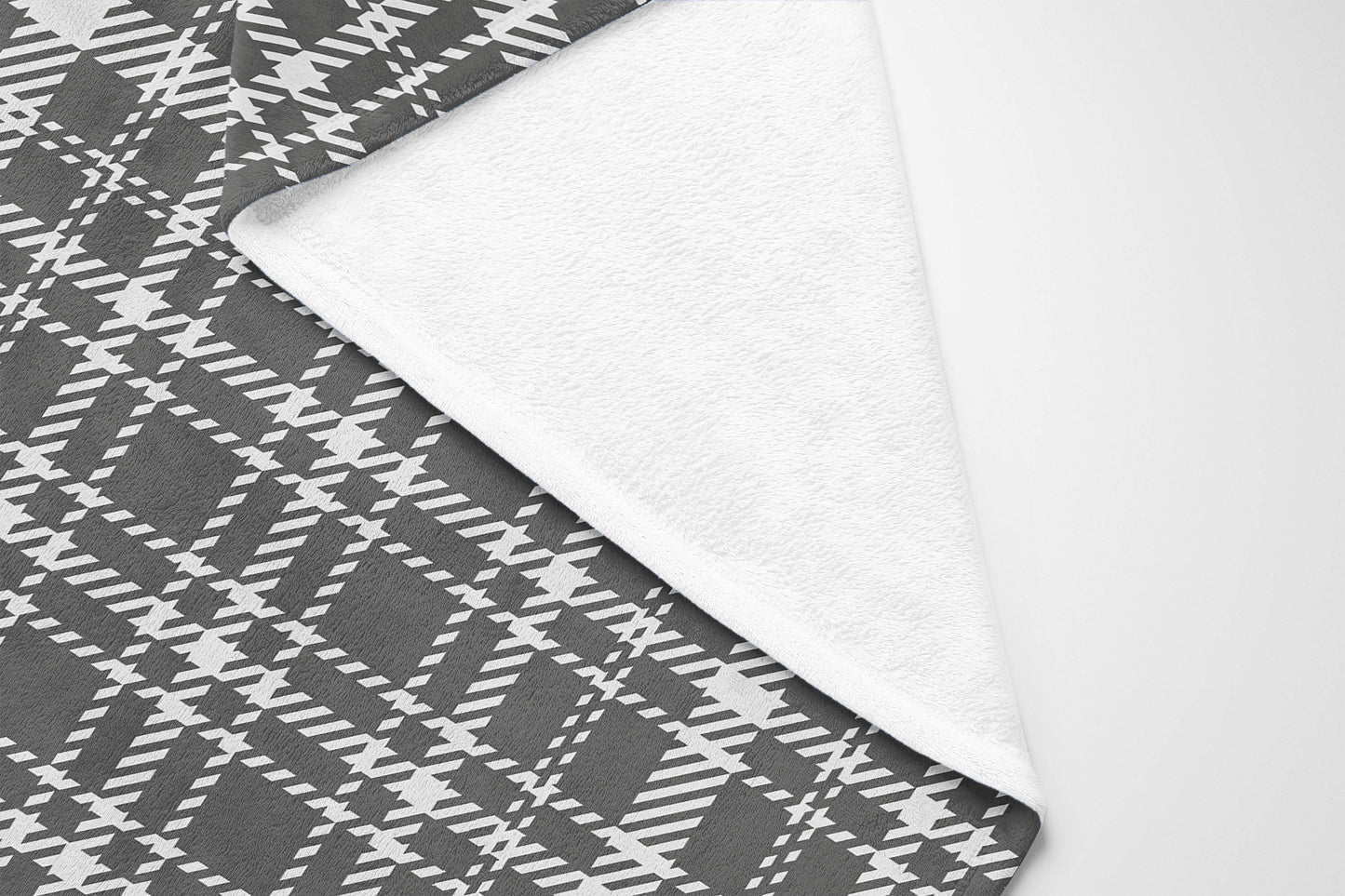 Rocky Tartan Velveteen Fleece Blanket