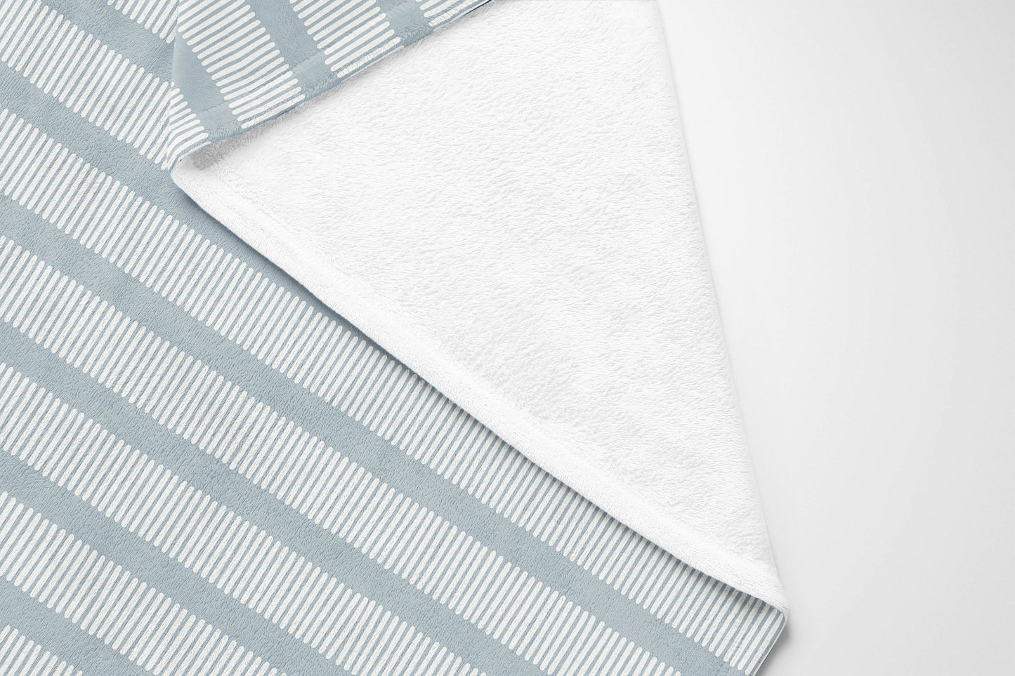 Comb Row Velveteen Fleece Blanket