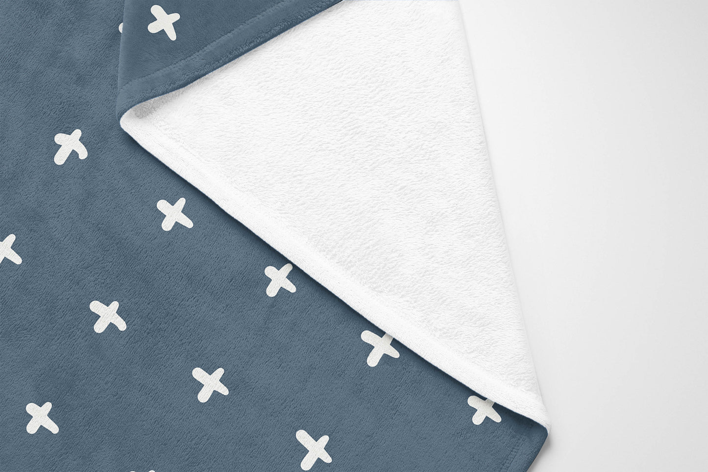 Criss Velveteen Fleece Blanket