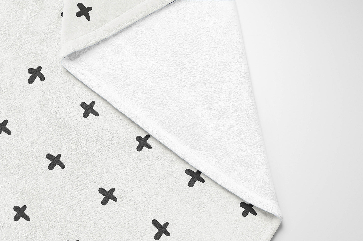 Criss Velveteen Fleece Blanket