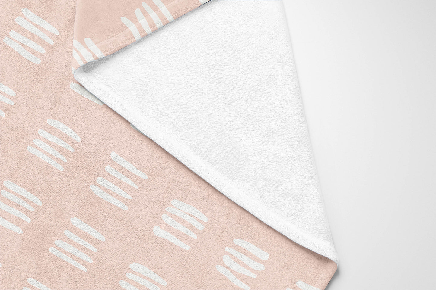 Dash Velveteen Fleece Blanket