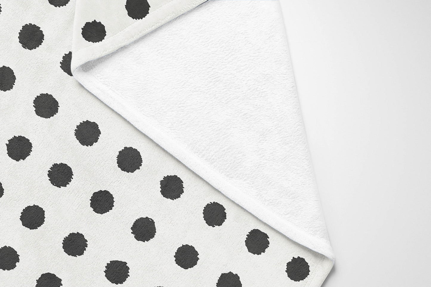 Dot Locked Velveteen Fleece Blanket