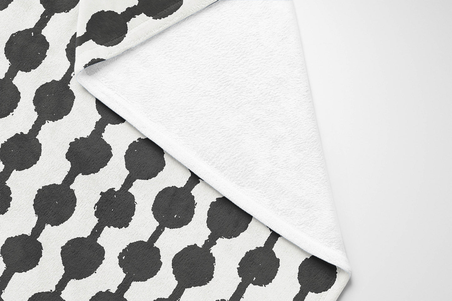 Dot Tied Velveteen Fleece Blanket